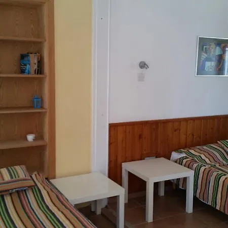 Aparthotel Periyiali 2*
