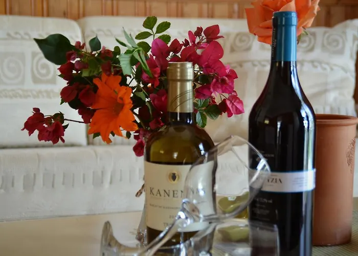 Periyiali Aparthotel Polis