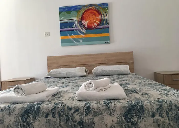 Periyiali Aparthotel Polis