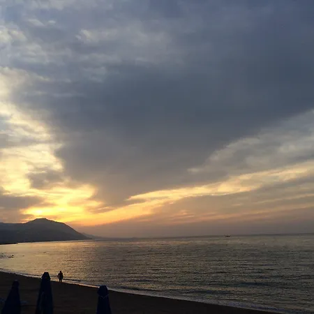 Periyiali شقة فندقية Polis