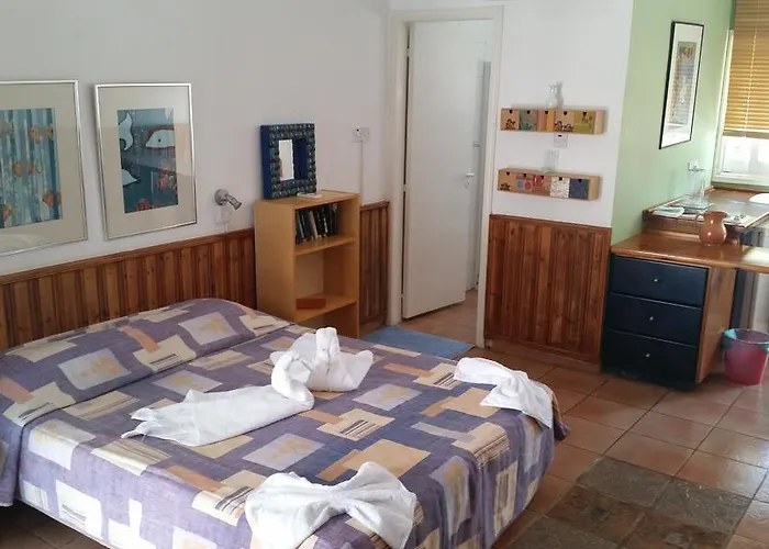 Periyiali Aparthotel Polis